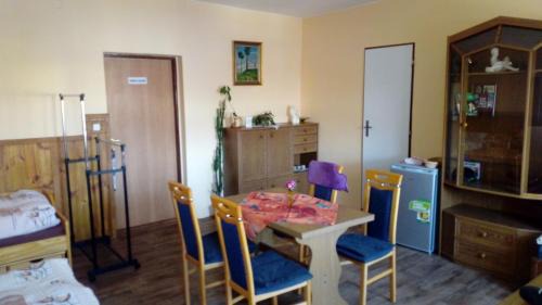 Chribska House | Penzion SKLAŘSKÁ HOSPODA