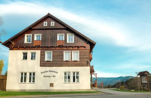 Horni Polubny Apartment | Penzion Sokolovna