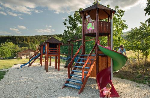 Holubov House | Penzion u Sevcu