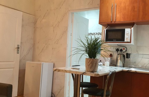 Greater Johannesburg Metropolitan Area Hotel | Pepper Tree BnB