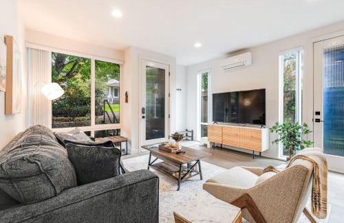 Eastlake House | Perch - View on Franklin