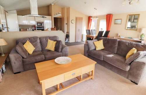 Swarland Cottage | PERCY WOOD COUNTRY PARK, pet friendly in Swarland
