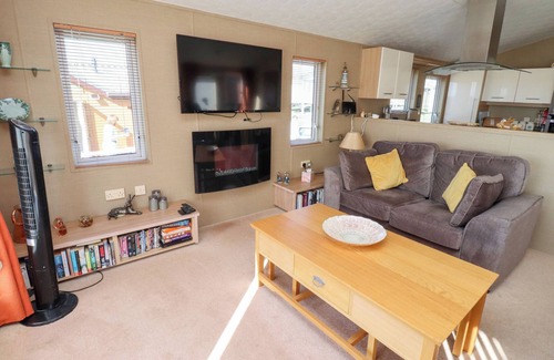 Swarland Cottage | PERCY WOOD COUNTRY PARK, pet friendly in Swarland