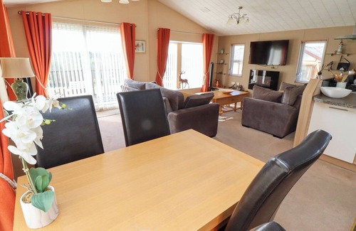 Swarland Cottage | PERCY WOOD COUNTRY PARK, pet friendly in Swarland