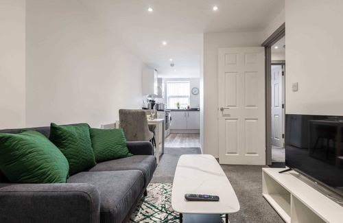 Doncaster Apartment | Perfect 1 Bed Budget Flat in Central Doncaster