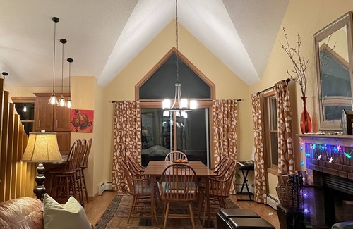 Lincoln House | Perfect Family Getaway
