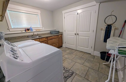 Orem House | Perfect for Families – Safe, Spacious & Close to Everything