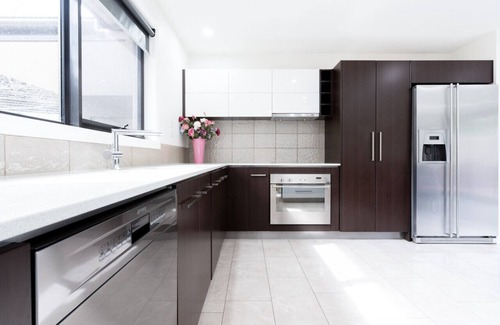 Norwood House | Perfect for groups and large families Sleeps 12