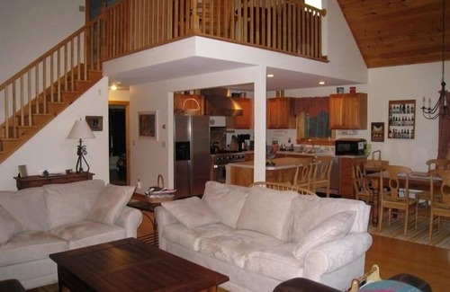 Stratton House | Perfect Get-Away House - 6 Miles from Stratton & Mount Snow