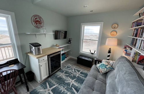 Corolla House | Perfect Getaway on a Limited Access Beach with Wild Horses!