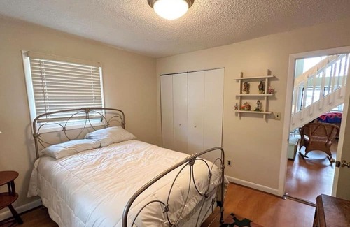 Florahome House | Perfect Lake Day