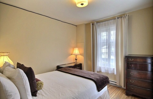 Saint-Jean-Baptiste Apartment | Perfect location! Perfect Stay! On Grand Allée, Next to Plains of Abraham