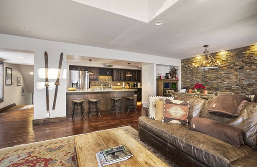Deer Valley Condo | Perfect location, walk to Main St! RENOVATIONS complete for 2025/2026!