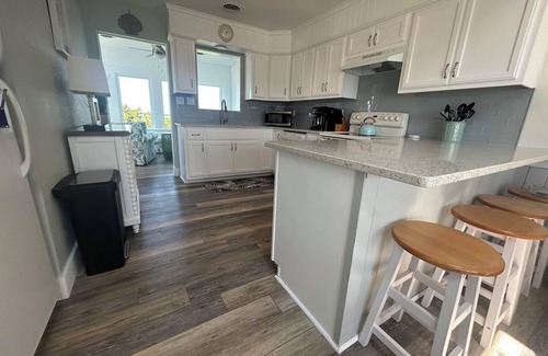 South Nags Head House | Perfect Ocean and Sunset Views/Deck to Sand in 2 Min