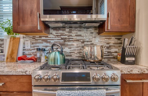 Prospect-Lefferts Gardens Historic District House | Perfect Place to Stay: King Beds, Outdoor Space, Driveway Parking, Spacious Home