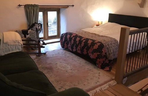 Kingston St Mary House | Perfect relaxation! Stone cottage, rural retreat. Shared pool (summer), hot tub.