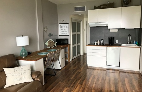 Fort Walton Beach Apartment | PERFECT VIEW! Waterfront, Marina and 2 Pools!