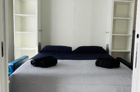 Precotto Apartment | pericle 5 apartment