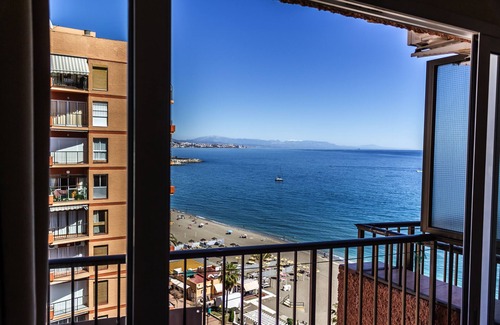 Costa del Sol Apartment | PERLA 5.BEACHFRONT AND CENTRAL.