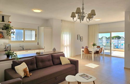 Ishem Apartment | Perla Modern Penthouse 272