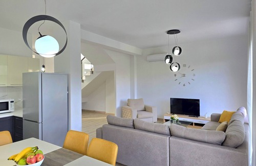 Ishem Villa | Perla Resort Modern Villa 245