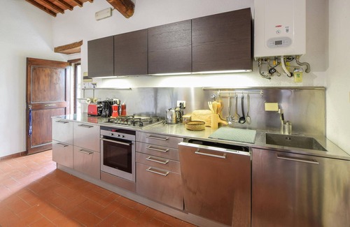 Passignano sul Trasimeno Apartment | Pet friendly apartment