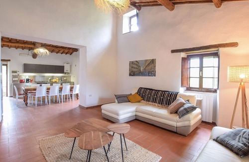 Passignano sul Trasimeno Apartment | Pet friendly apartment