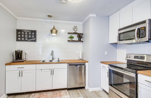 Gracewood House | Pet-Friendly Augusta Home Near Golf & Downtown!