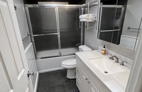 Pocatello House | Pet friendly, cozy two bedroom house with nice yard.