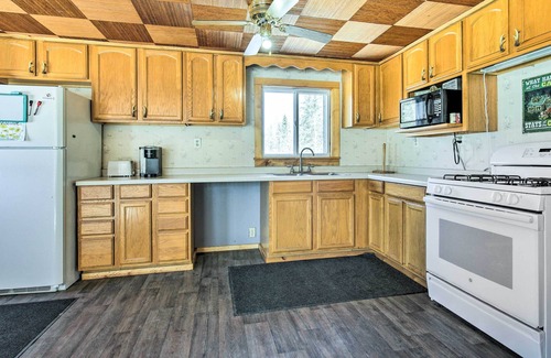 Crandon House | Pet-Friendly Crandon Vacation Rental Near Raceway!