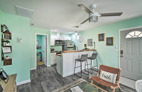 Fayetteville Cottage | Pet-Friendly Fayetteville Vacation Rental!