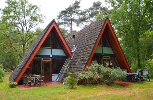 Stramproy House | Pet-Friendly Getaway