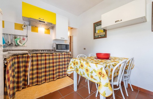 Calasetta House | Pet-Friendly Holiday Home 'Casa Leo' with Sea View, Garden & A/C