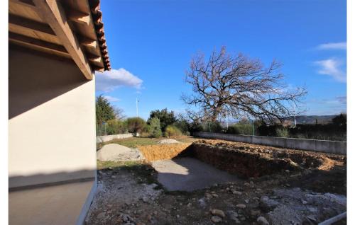 Rochefort-du-Gard House | Pet Friendly Home In Rochefort Du Gard