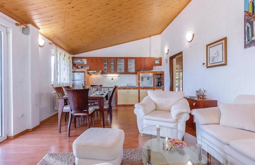 Donji Zagon House | Pet friendly home in Donji Zagon