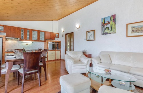 Donji Zagon House | Pet friendly home in Donji Zagon