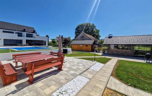 Gospic House | Pet Friendly Home In Kaniza Gospicka