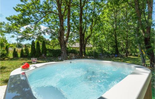 Municipality of Gracac House | Pet Friendly Home In Mazin With Sauna