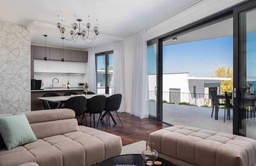 Zidarici House | Pet friendly home in Zidarici with WiFi