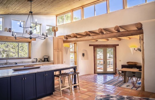 Valdez House | Pet Friendly Home with Amazing Valley and Mountain Views