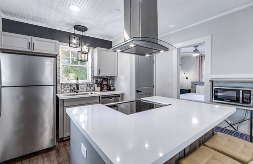 South Pensacola House | Pet-Friendly Paradise | Downtown Pensacola | My Beach Getaways