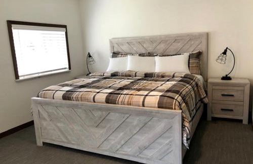 Rapid City House | Pet Friendly Rapid City Getaway, Ideal for Family Glamping