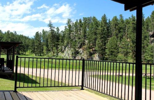 Rapid City House | Pet Friendly Rapid City Getaway, Ideal for Family Glamping