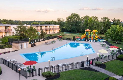 Harrisburg - Hershey House | Pet-Friendly Retreat w/In-Room Amenities Near Local Attractions - 3 Units