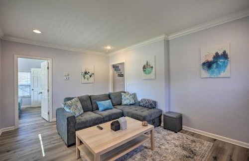 Southeastern Sacramento House | Pet-Friendly Sacramento Home about 5 to Downtown!