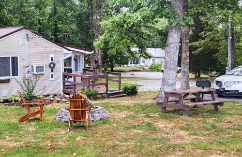 Sloans Valley House | Pet-Friendly Somerset Cottage Near Boat Ramps!