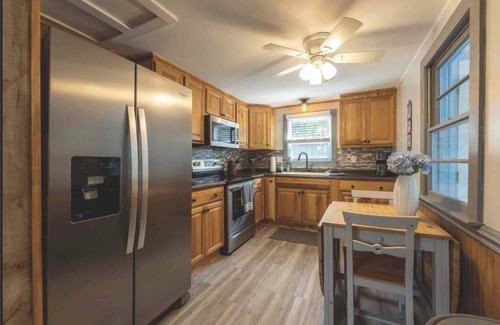 Kitty Hawk Cottage | Pet friendly ~ TheWrightCottage