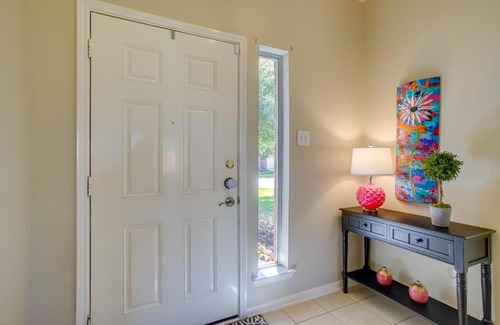 Tomball House | Pet-Friendly Tomball Home about 8 Mi to Burroughs Park