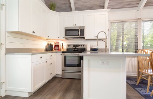 Night Heron House | Pet Friendly | Nature Preserve | Loft | NH52