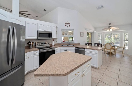 Wabasso Beach House | Pet Friendly w/Spa & Pool - Minutes from Beach